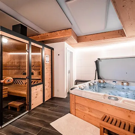 Kusi's Ranch Studio Nr- 1 Allalinhorn By Interhome * Saas-Fee
